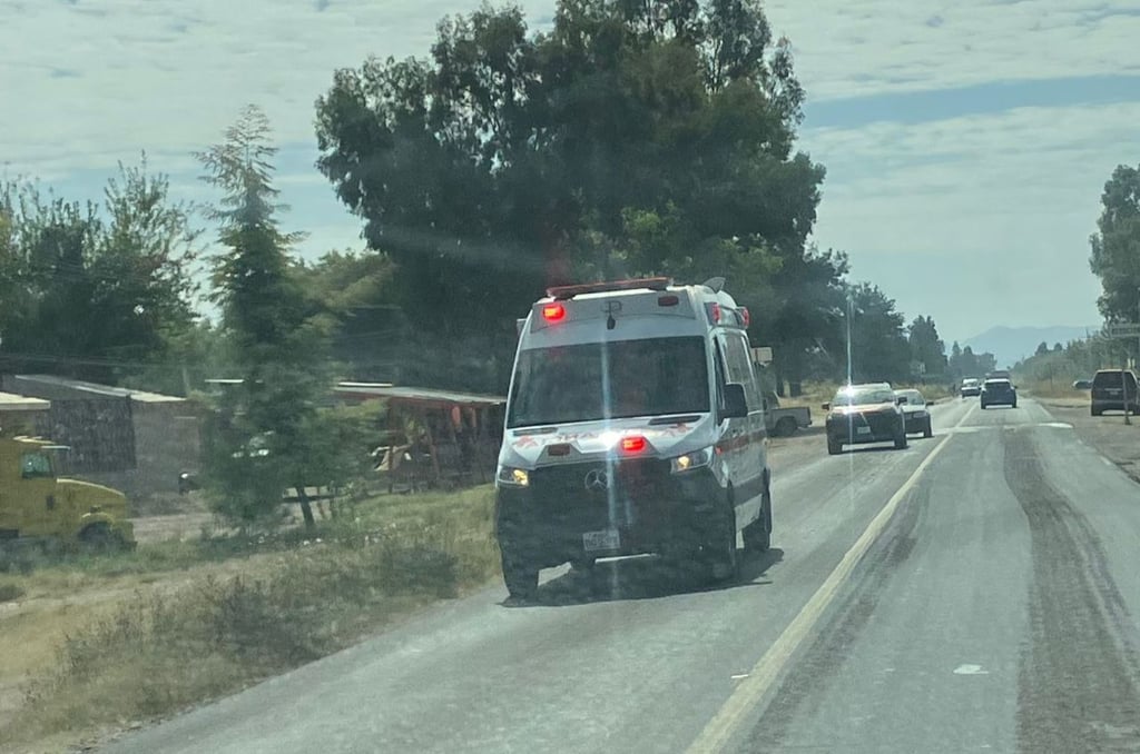 Caso. El chofer de un autobús no se esperó a que bajara completamente una menor y la arrastró por varios metros.