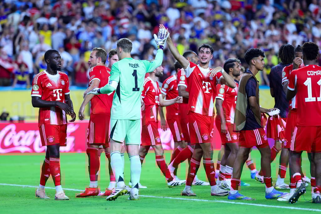 Contundencia. Pese al esfuerzo del Xeneize, Harry Kane y Michael Olise cimentaron los tres puntos con una gran actuación.