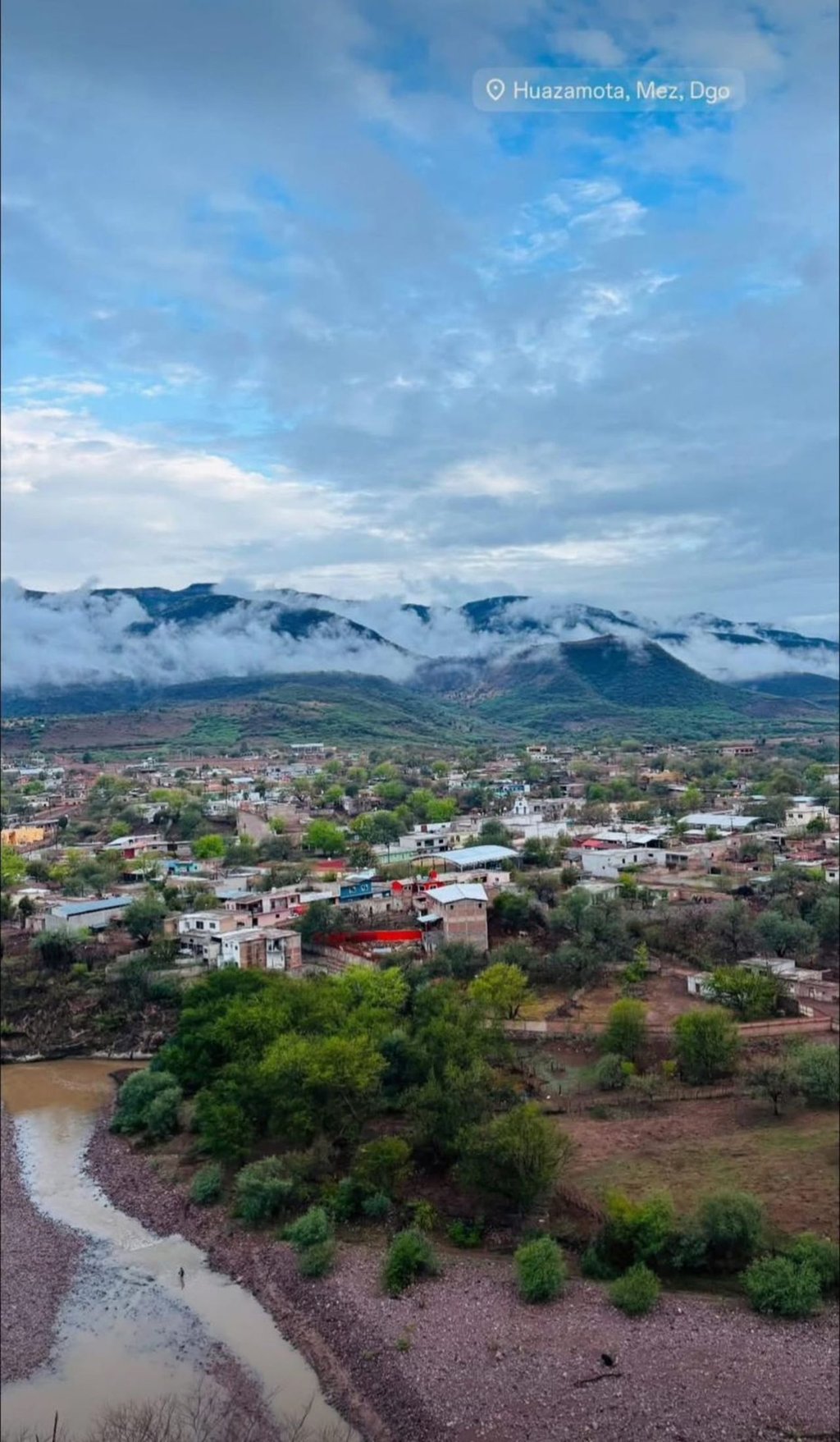 Habitantes de comunidades indígenas de Mezquital demandaron una solución al problema de fondo. 