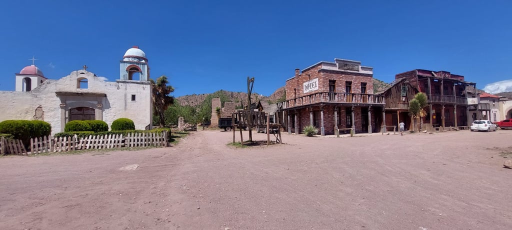 Chupaderos, cuna del cine en Durango, en el abandono desde hace años