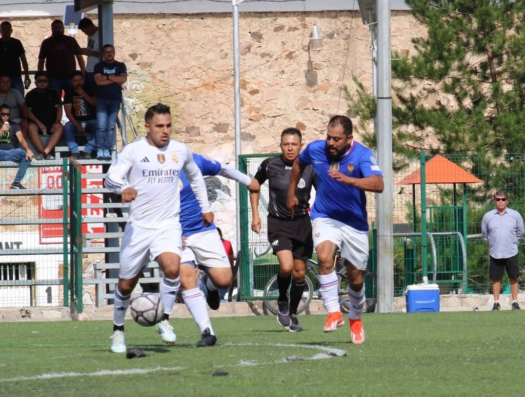Final. Ciprés Romero Lobazos se medirá al Trébol Mayelos en la final Premier de la Liga Durango de Futbol para Veteranos.
