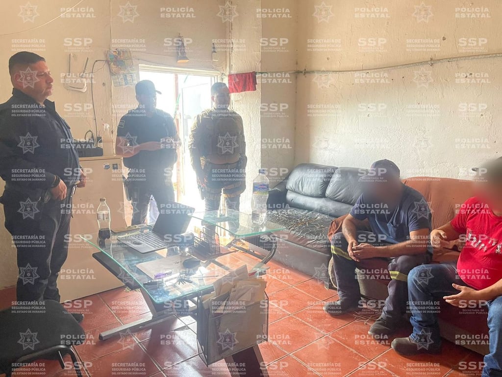 Saldo. Fueron encontrados en un hotel de Santa María del Oro pues fue donde el delincuente, mediante amenazas, les indicó que se mantuvieran incomunicados.
