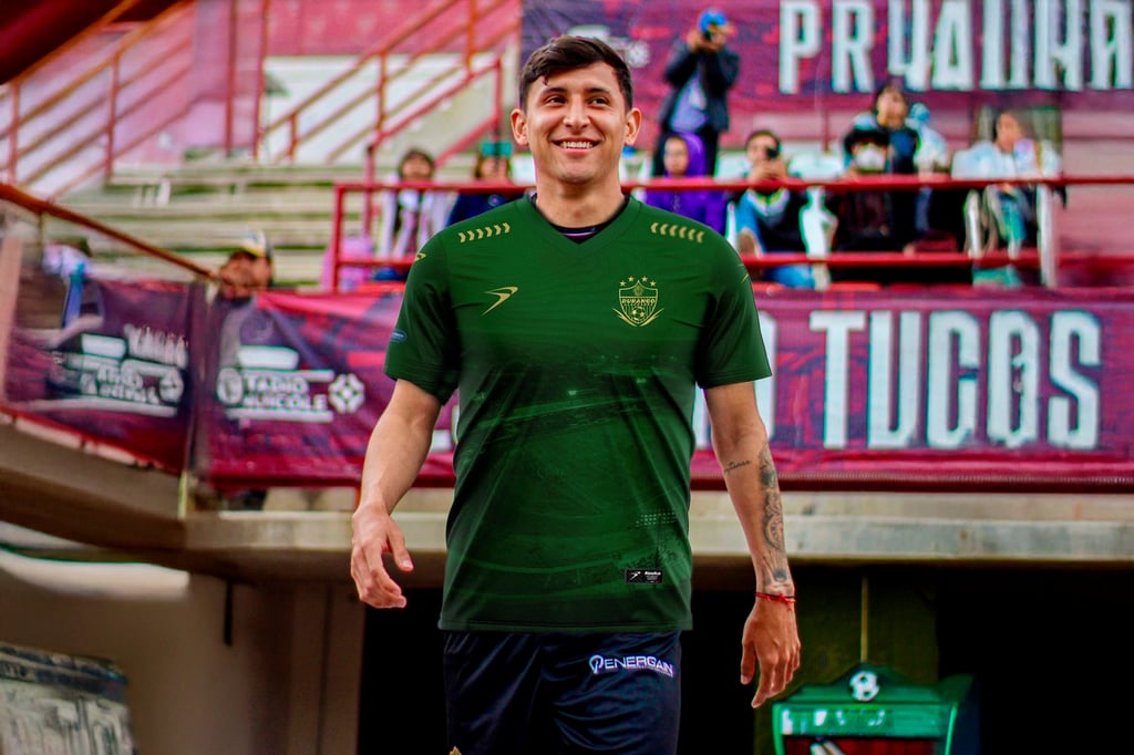 Refuerza Alacranes de Durango su defensa con Miguel Lozano