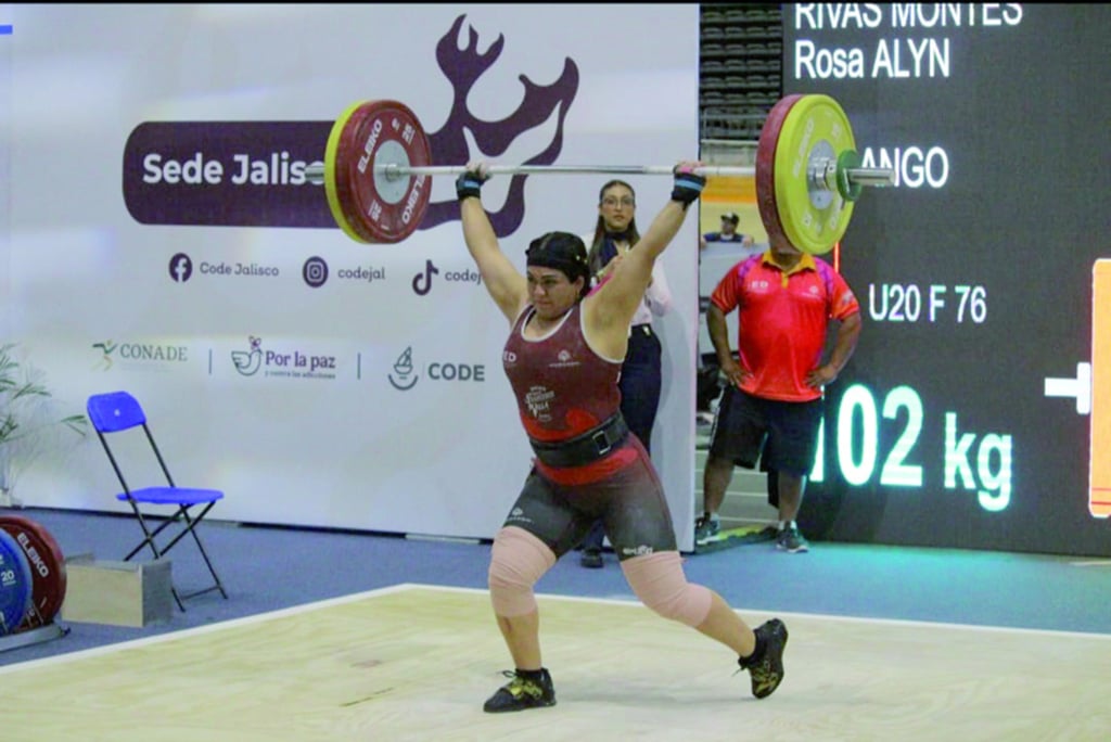 Muestra. Rosa Alyn Rivas logró la medalla de bronce en las divisiones de los 78 y 76 kilogramos. Posteriormente, la máxima categoría, la de 104 kilos, concluyó en la presea plateada.