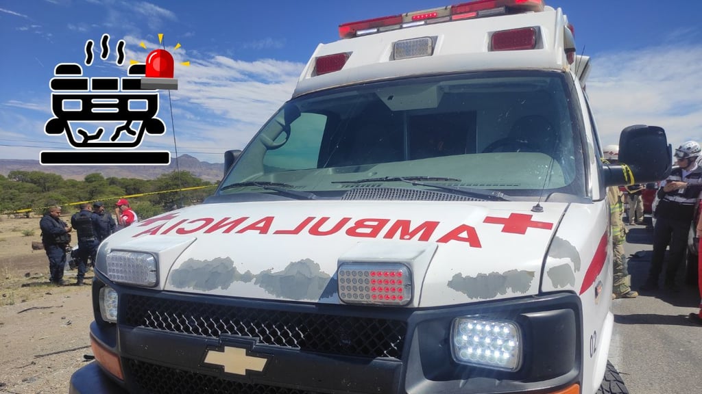 Volcadura en la Gómez Palacio-Jiménez deja tres personas lesionadas y una sin vida