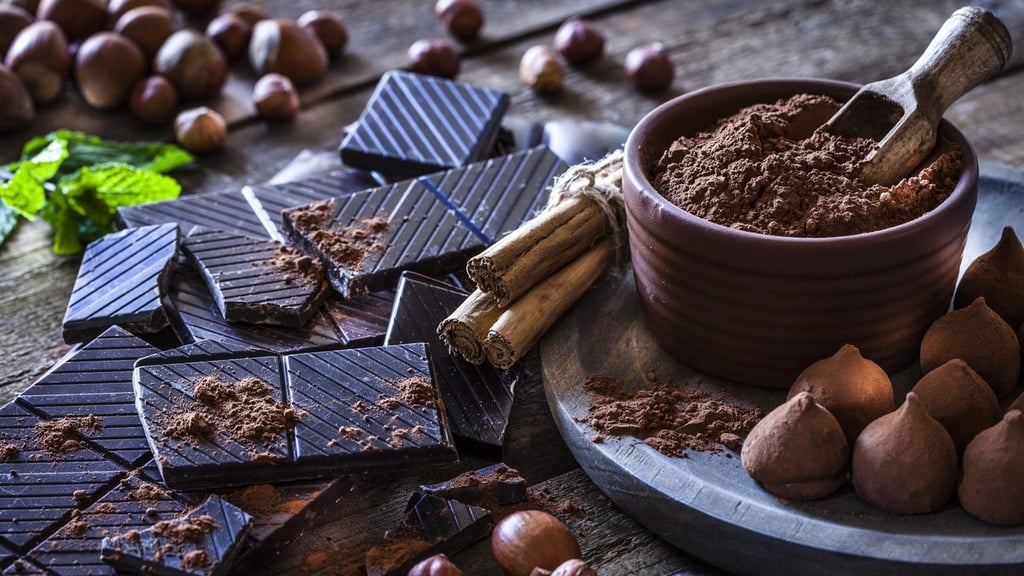 Clasificación. El chocolate amargo es aquel que contiene al menos un 70 por ciento de cacao, con menos azúcar y leche.