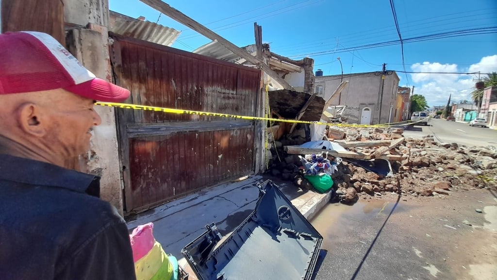 Resguardo. Al fondo quedó un cuarto intacto, que es en donde se encuentran habitando por el momento.