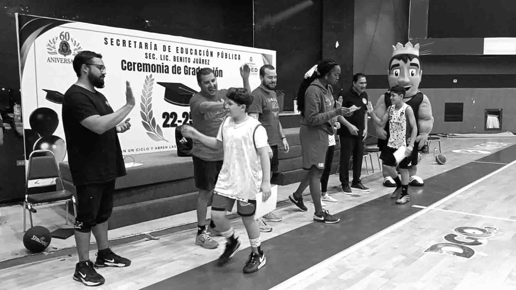 Fortalecimiento. Jóvenes locales participaron en sesiones intensivas de entrenamiento, guiados por especialistas internacionales.