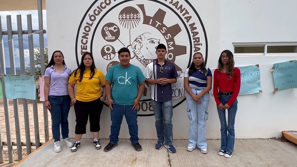 Reacción. Estudiantes piden a las autoridades que hagan lo posible por pagarles a los trabajadores de este Instituto.