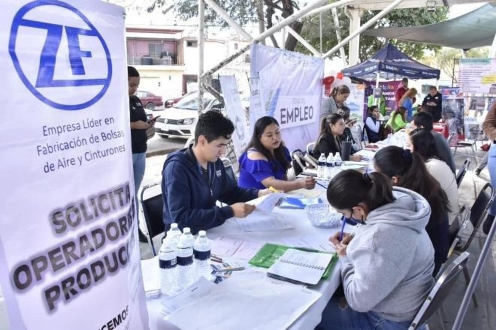 Respaldo. Esta estrategia está enfocada en apoyar a quienes desean aprovechar su tiempo libre para adquirir experiencia profesional.