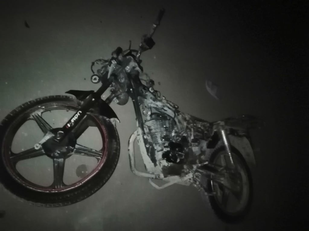 Accidente. Un joven motociclista murió tras ser embestido por una camioneta que se dio a la fuga.