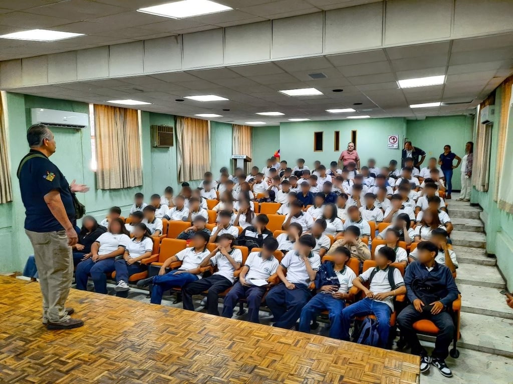 Recorrido. Durante el presente año se ha visitado un número significativo de centros educativos y empresas.