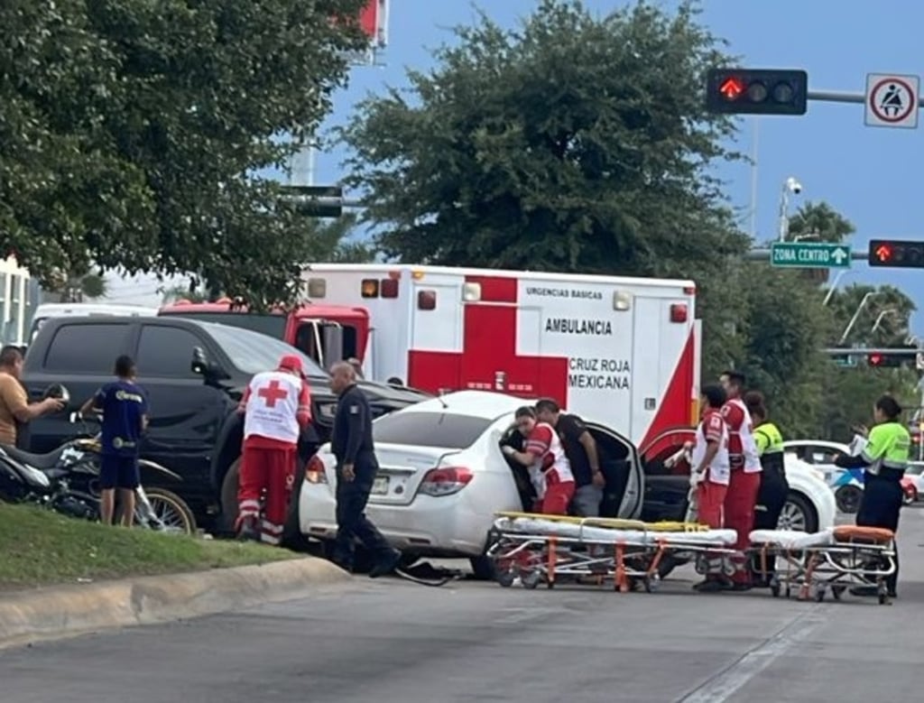 Hecho. Un joven conductor fue el fallecido en el fuerte choque, en las inmediaciones de la Central Camionera de la ciudad de Durango.