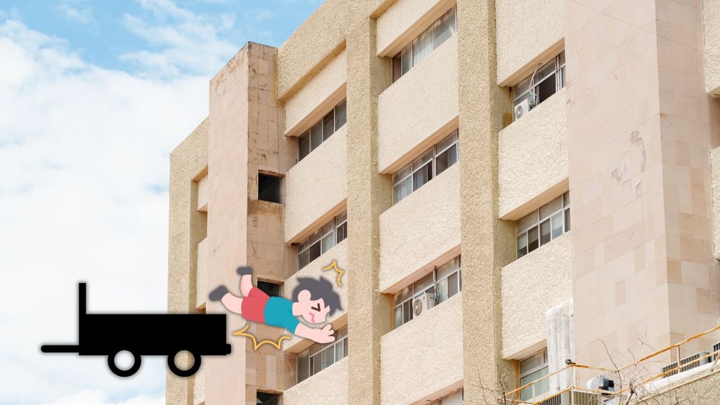Niño de 7 años sufre lesiones tras caerle la tapa de una traila