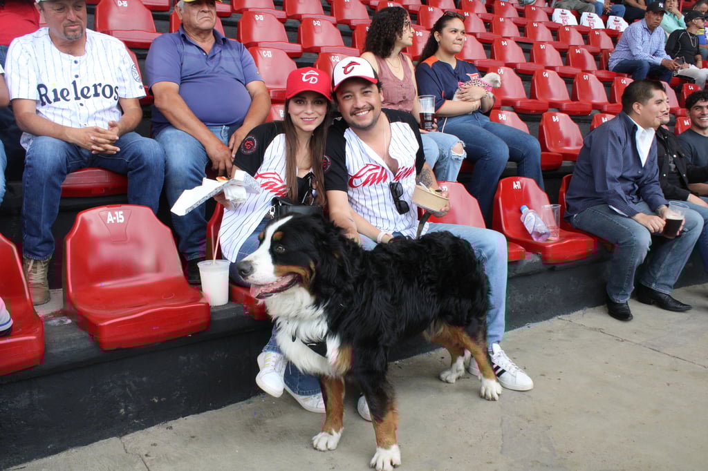 Domingo Perrón en el Volcán