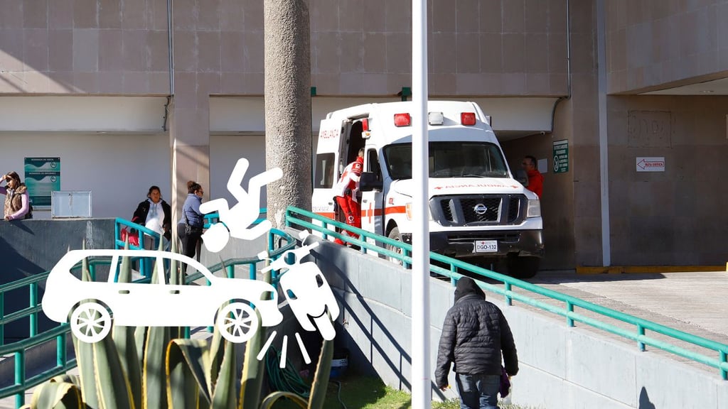 Joven motociclista está grave tras chocar contra un vehículo en bulevar Dolores del Río