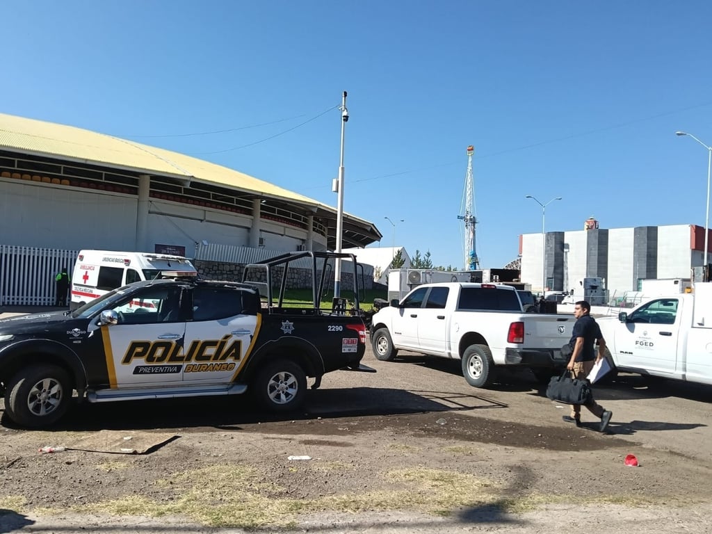 Luto. Un jovencito de 19 años murió al caer de una altura aproximada de 20 metros cuando desmontaba equipo de audio.