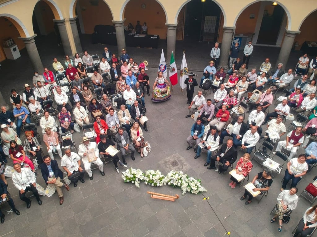 Arranque. Parte de los cronistas llegaron este miércoles al Museo de la Ciudad, donde hicieron un registro y se prepararon las primeras actividades.