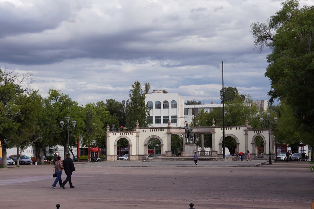 Clima. Este viernes se espera en la ciudad de Durango un día mayormente nublado y sin lluvias.