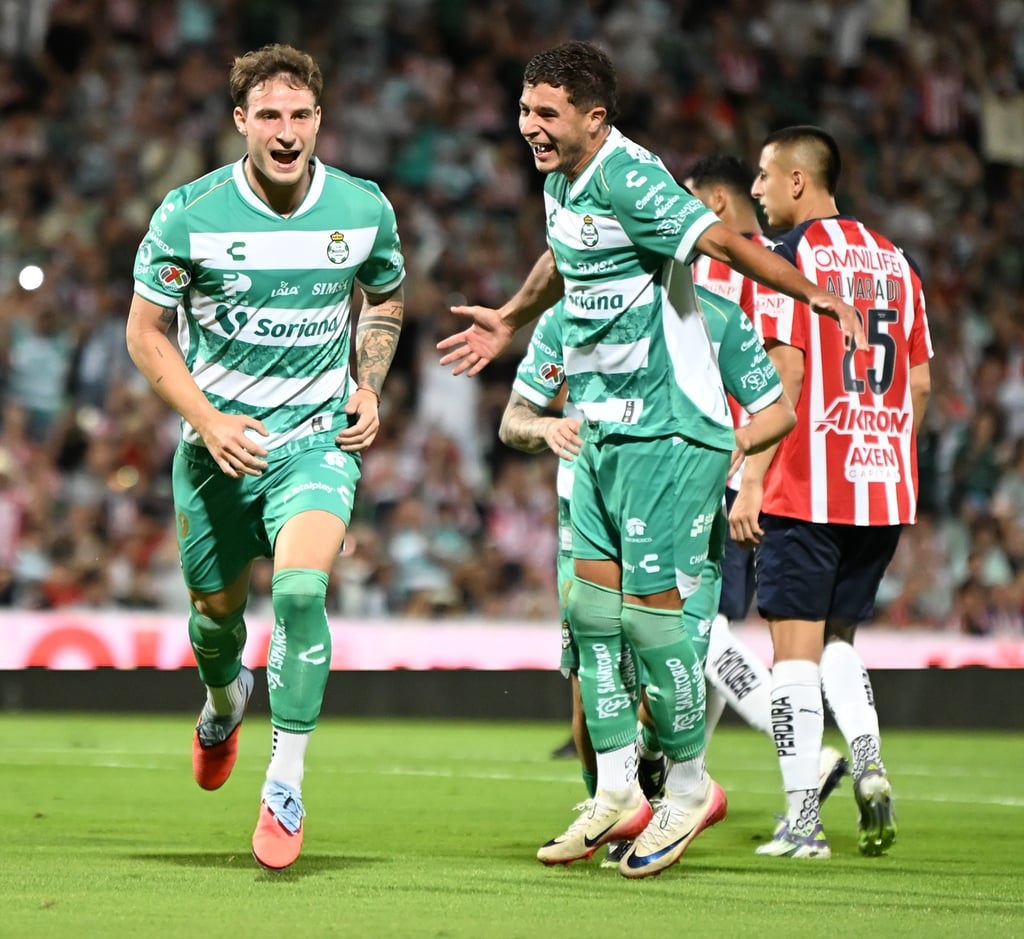 Anotador. Con gol del delantero chileno Bruno Barticciotto, los laguneros impusieron condiciones anoche frente al Rebaño Sagrado.