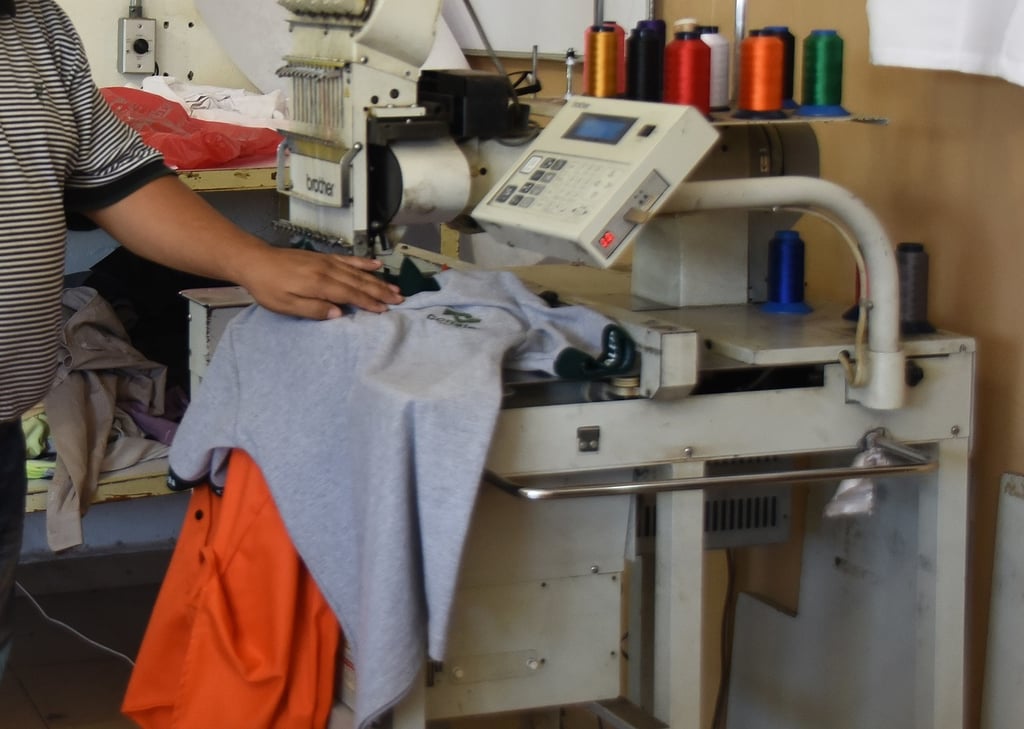 Expectativa. Esta es la mejor temporada para quienes tienen un negocio del ramo textil, por lo que se esperan buenas ventas en los próximos días.