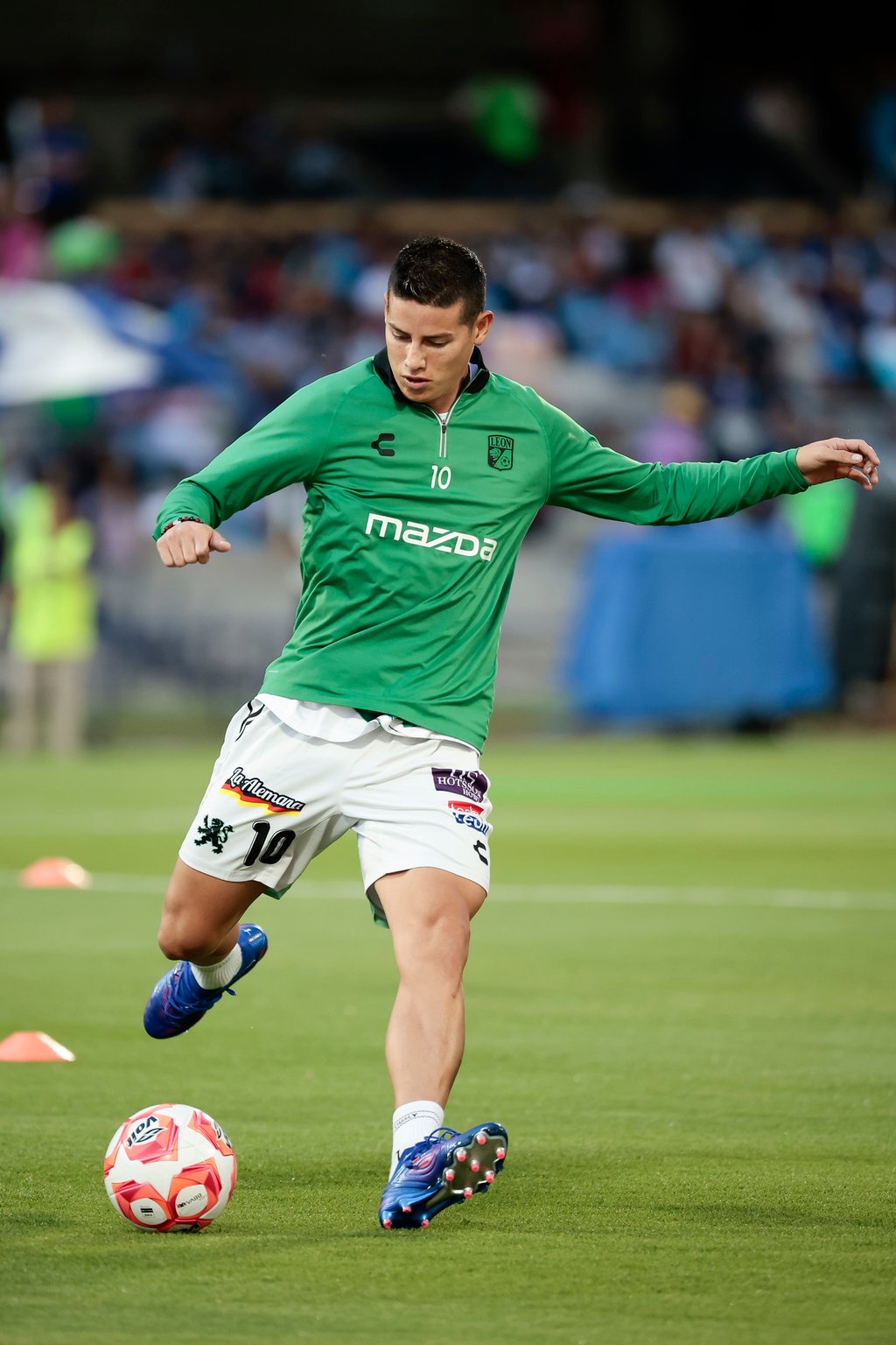 Urgido. El León deberá salir adelante con o sin James Rodríguez y seguir para salir de la parte baja de la tabla.