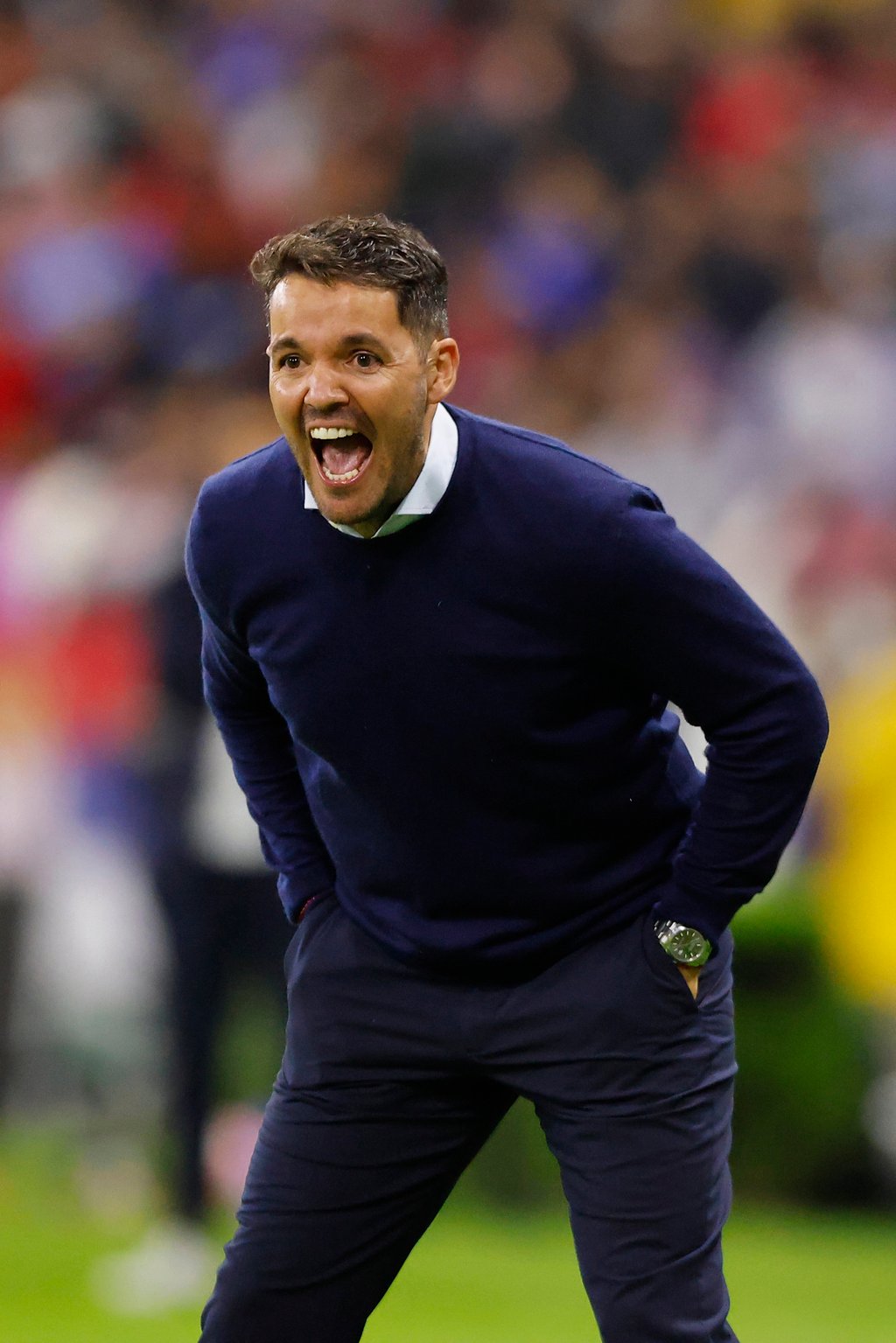 Movimientos. Larcamón dice que aún se pude dar la salida de Piovi, pero confía en que se quede en La Máquina.