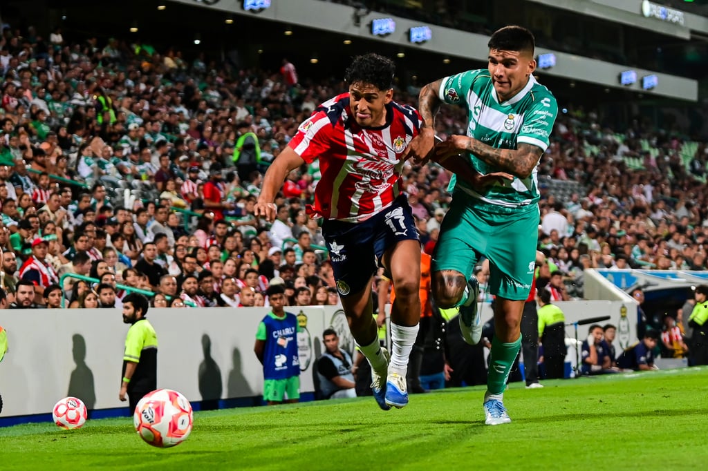 A la Frontera. Chivas y Santos visitarán la Frontera esta noche, el Rebaño va a Tijuana y los Guerreros a Juárez.