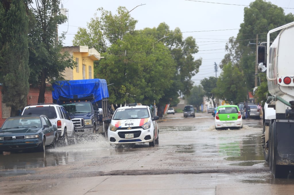 Humedad. Dentro de algunas viviendas también presentan afectaciones por las lluvias.