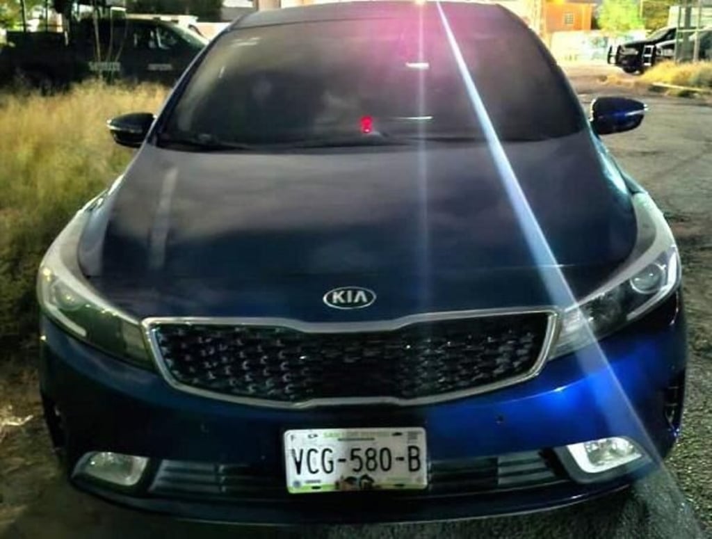 Acción. Detuvieron en Lerdo a un conductor armado en un vehículo con reporte de robo.