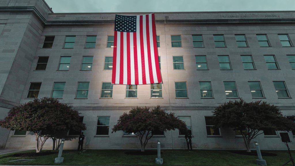 Recuerdan a víctimas del 11S con un acto solemne en el Pentágono