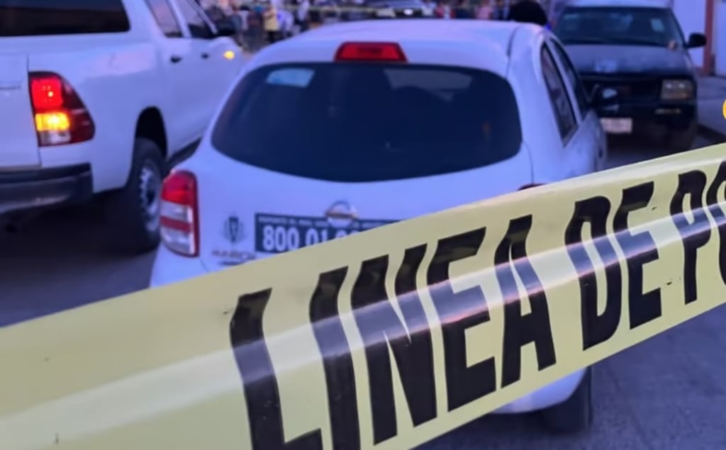 Hecho. Un civil se percartó de que don Javier estaba inconsciente y la puerta estaba abierta.