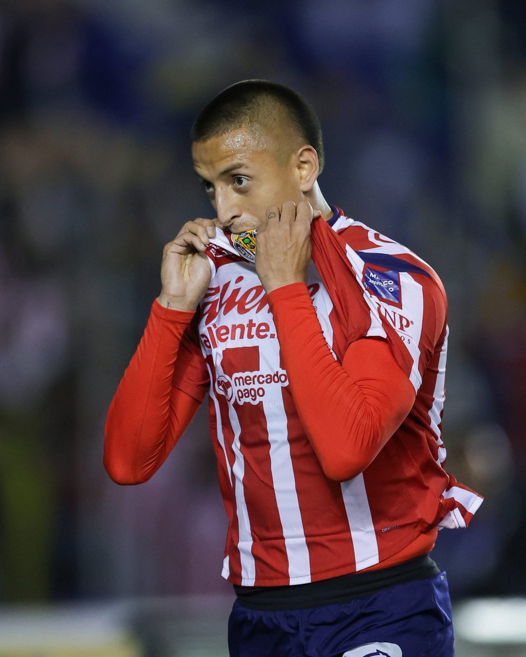 Triunfo. Las Chivas Rayadas del Guadalajara sorprendieron al América en el Clásico Nacional.