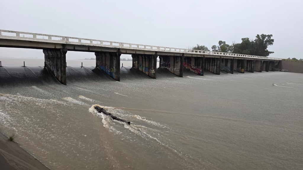 Presas quintuplican agua que tiran a ríos de Durango