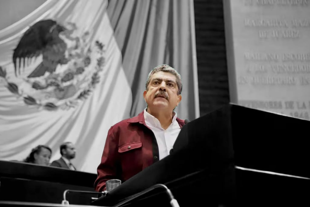 Morenistas hacen ‘cochinito’ para apoyar a Manuel Espino, grave tras derrame cerebral