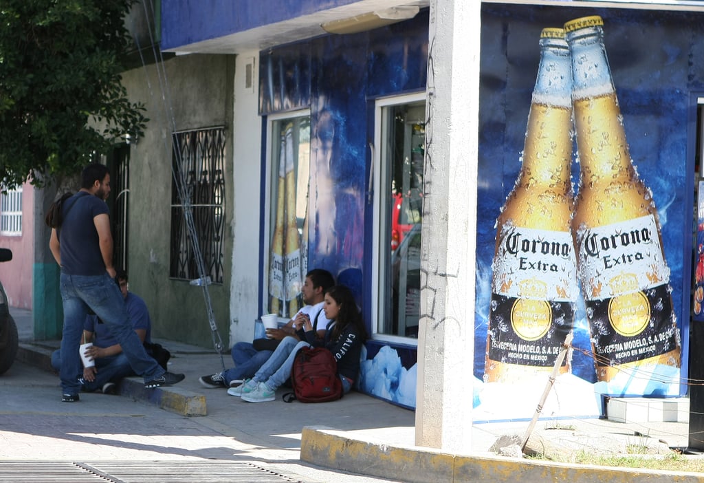 Normativa. Los lugares de venta de alcohol deben estar lejos de instituciones educativas y espacios deportivos.
