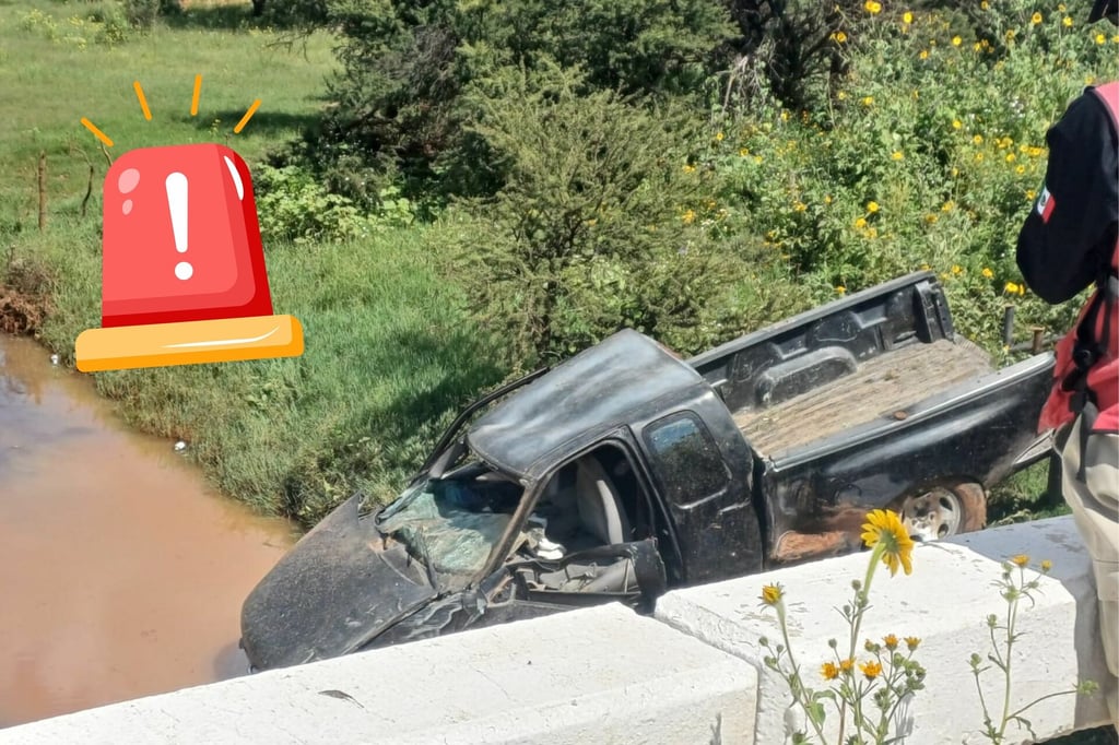 Fatal volcadura en la carretera libre a Torreón deja un muerto y un lesionado