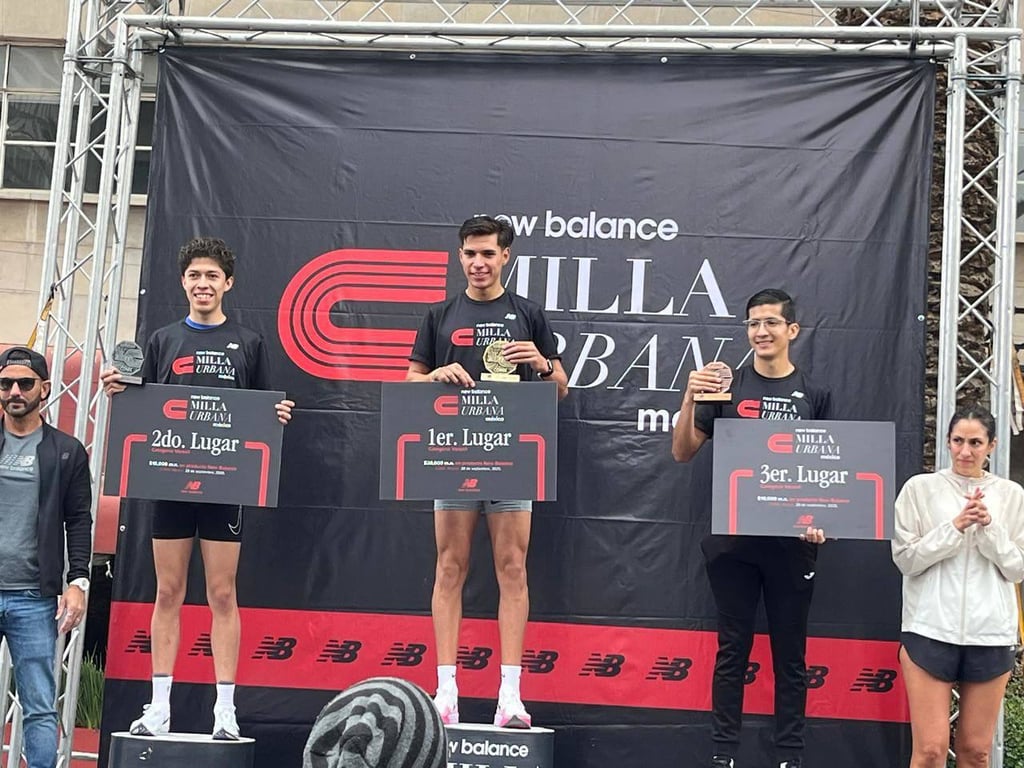 Primero. Con un tiempo de 4 minutos y 13 segundos, el duranguense Diego Vizcarra conquistó la Milla Urbana New Balance en la CDMX.