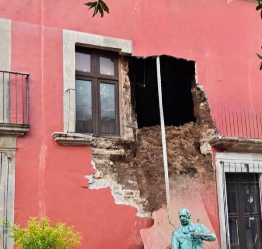 Este ha sido el último colapso de un inmueble en el Centro Histórico y fue esta semana en Corredor Constitución.
