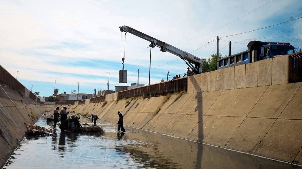 Corresponsabilidad. Piden a la ciudadanía tirar la basura solo donde corresponde para evitar taponamientos.