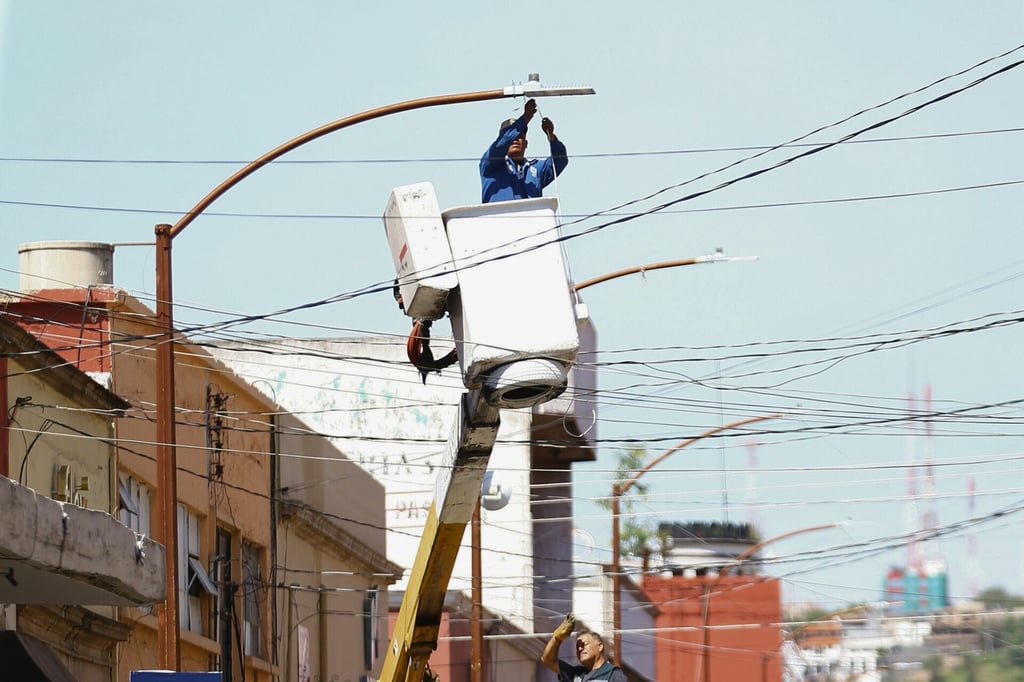 Advierten proceso legal por incumplimiento en reposición de luminarias en Durango