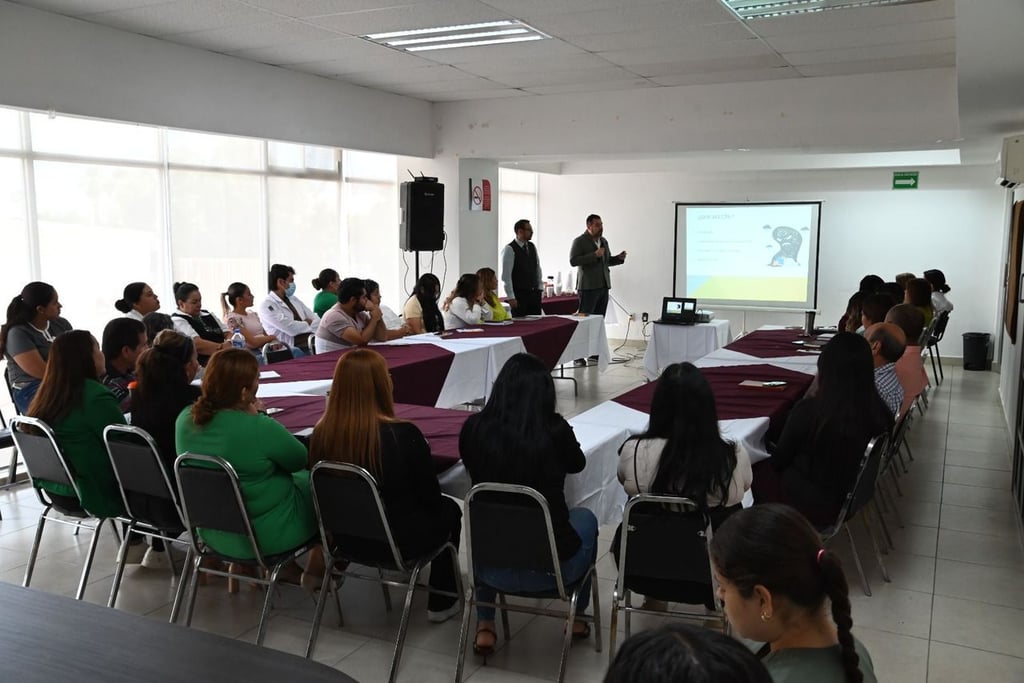 Contexto. Se destacó la relevancia de realizar este tipo de cursos de manera constante, ya que el estrés es un factor que afecta diariamente a la sociedad.