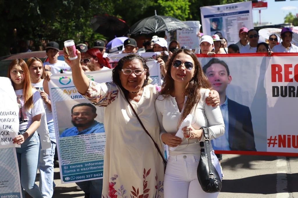 Marchan por Carlos Emilio y piden  el regreso con vida de desaparecidos