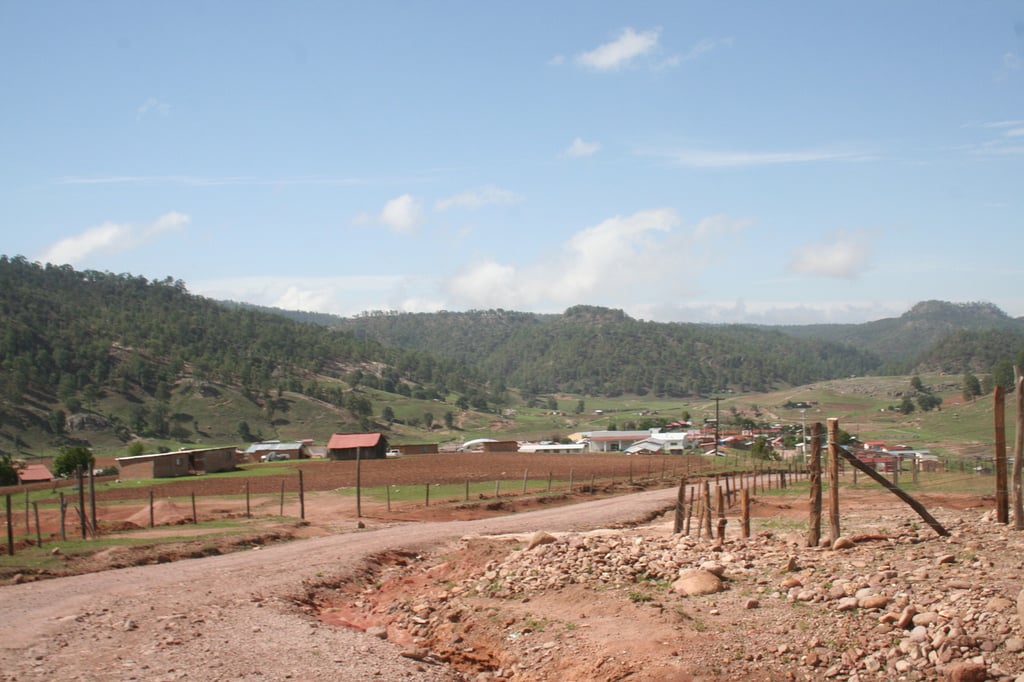 Urgencia. Hay caminos que comunican hacia los ejes troncales y que están prácticamente destruidos a consecuencia de las intensas lluvias y la falta de trabajos de mantenimiento.
