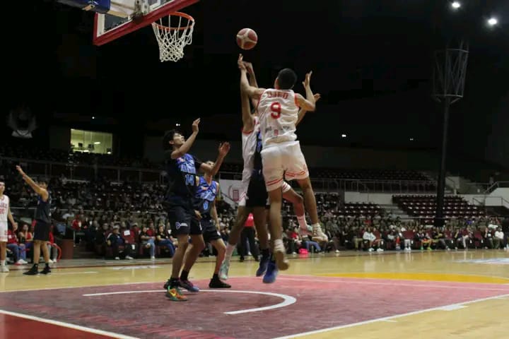 La UJEDreparte triunfos en su debut en la ABE