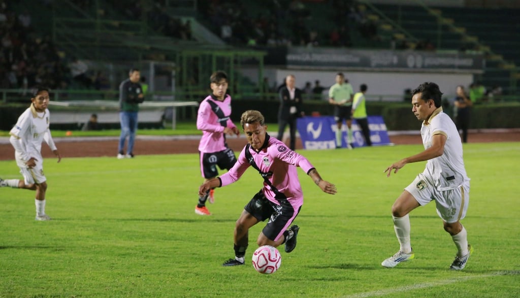 Alacranes de Durango siguen en lo más alto