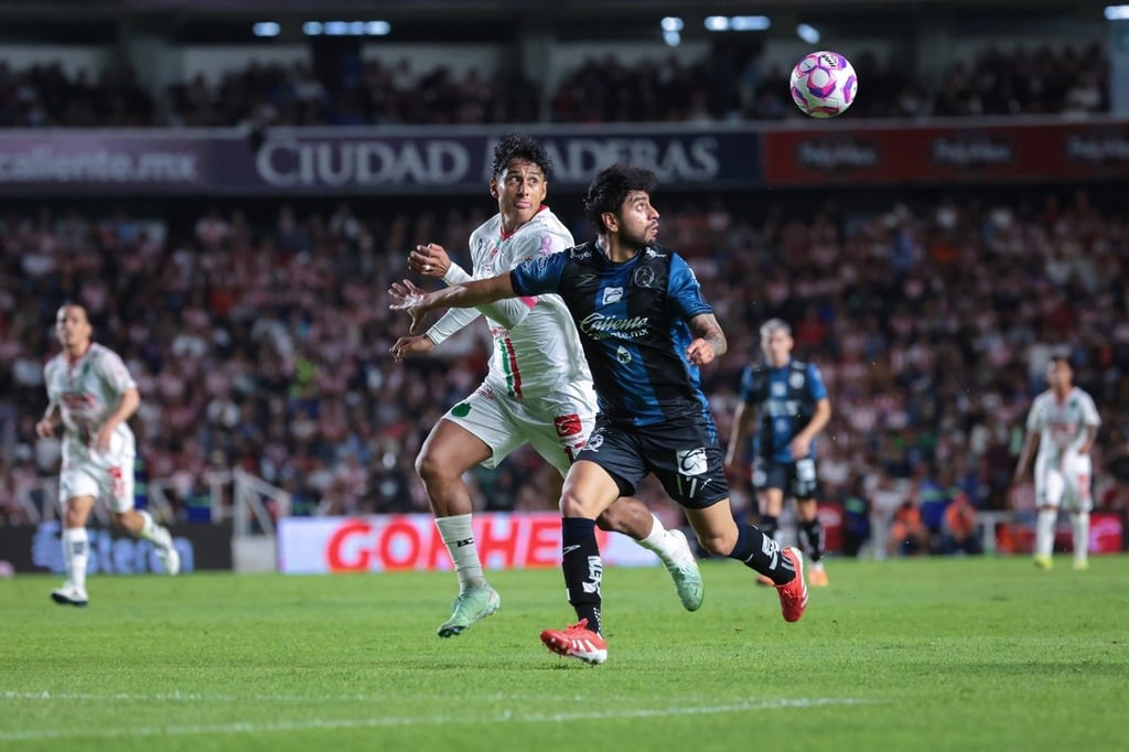 Sorpresa. Chivas no pudo alcanzar al Querétaro que se puso en ventaja en el minuto uo, cortando la racha positiva que traía el Rebaño desde el Clásico.