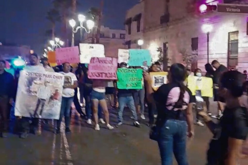 '¡Fuera la fiscal!', familiares, amigos y compañeros exigen liberación de Anabel en Durango