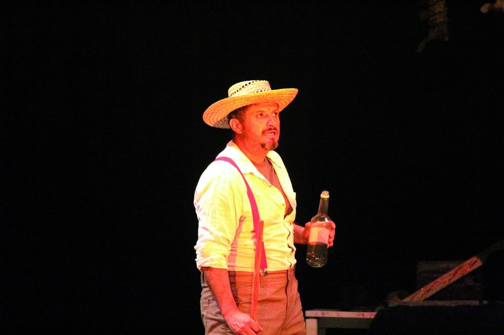 Historia. La obra es una adaptación de la célebre novela 'Rebelión en la granja' de George Orwell. 