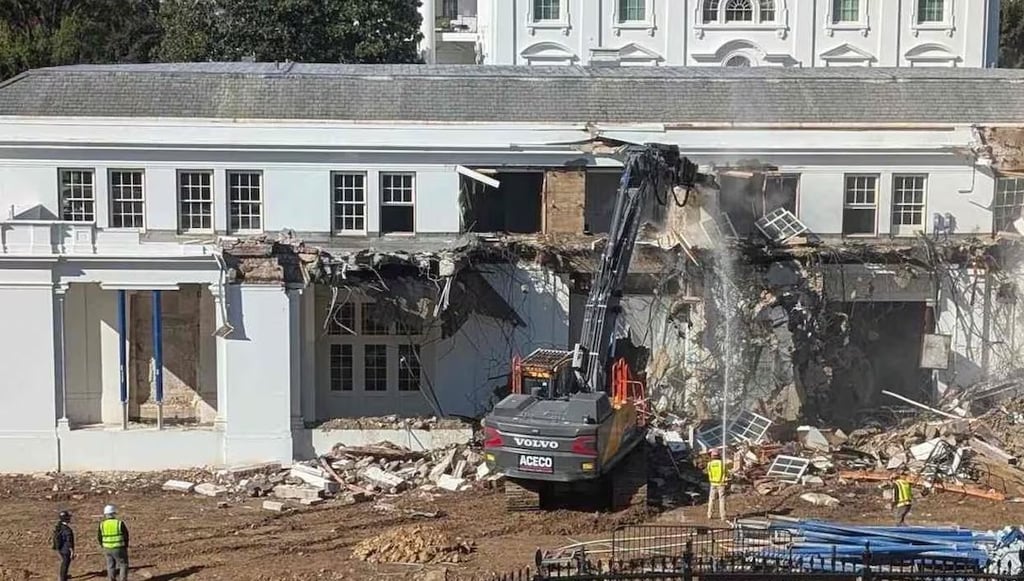 'No al salón de baile de Trump', dice la mayoría de los estadounidenses según nuevo sondeo